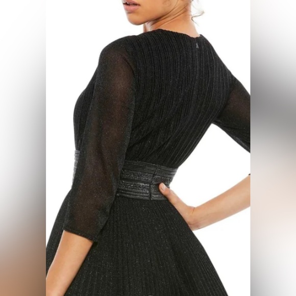 MAC DUGGAL SHIMMERING PLEATED A-LINE 3/4 SLEEVE BLACK BALLGOWN 30700 DRESS Sz 8 - Picture 6 of 8